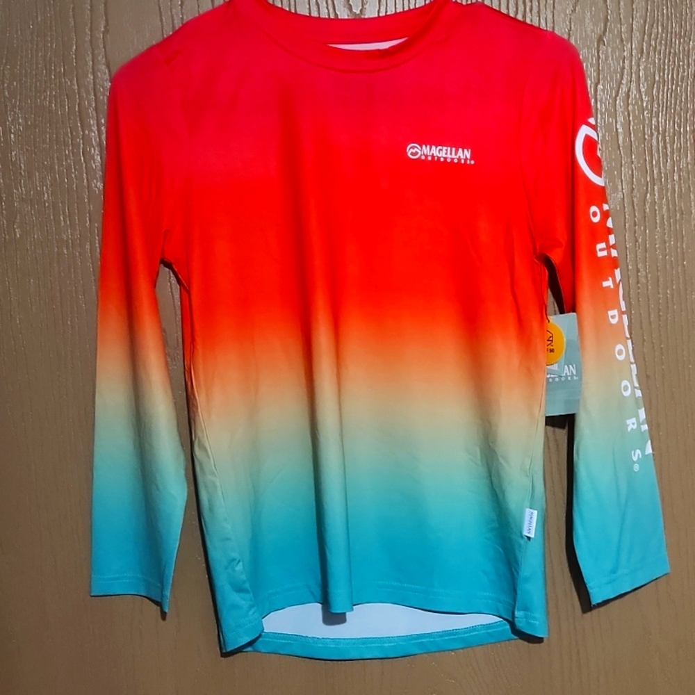Magellan Girls Outdoor Boyfriend Fish Gear Longselve Sz(7) Small NWT.